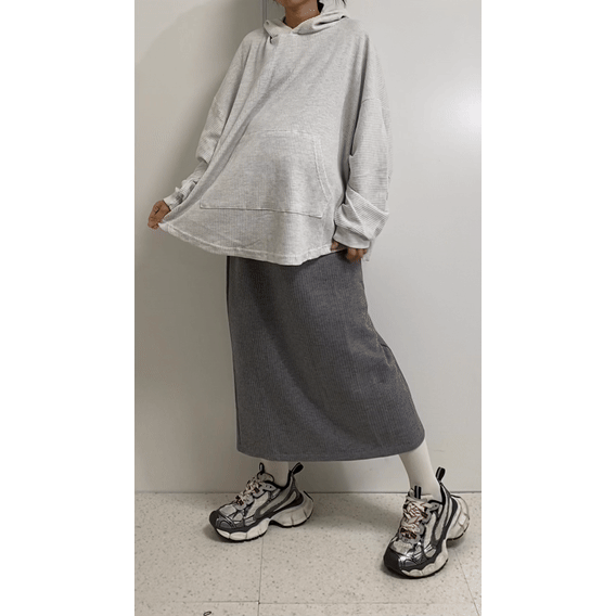 MUMMY.cc:寬鬆休閒連帽衛衣