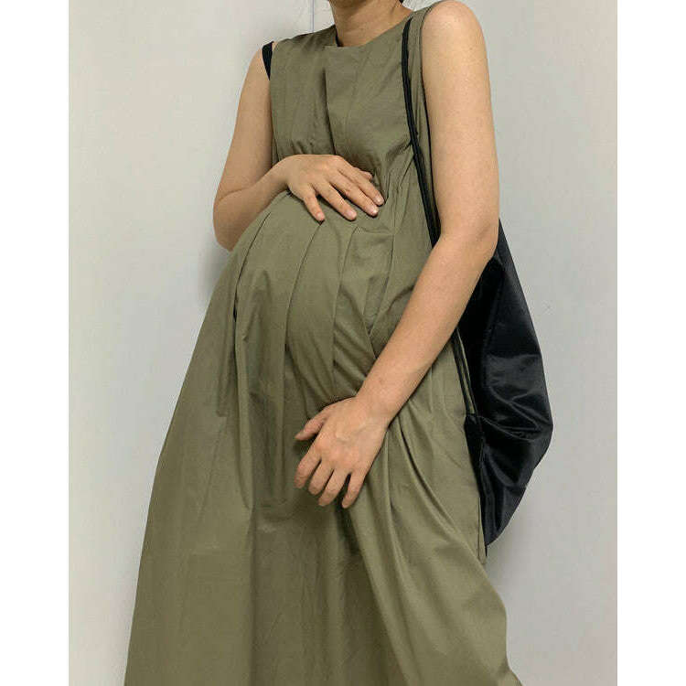 MUMMY.cc:圓領壓褶背心連身裙