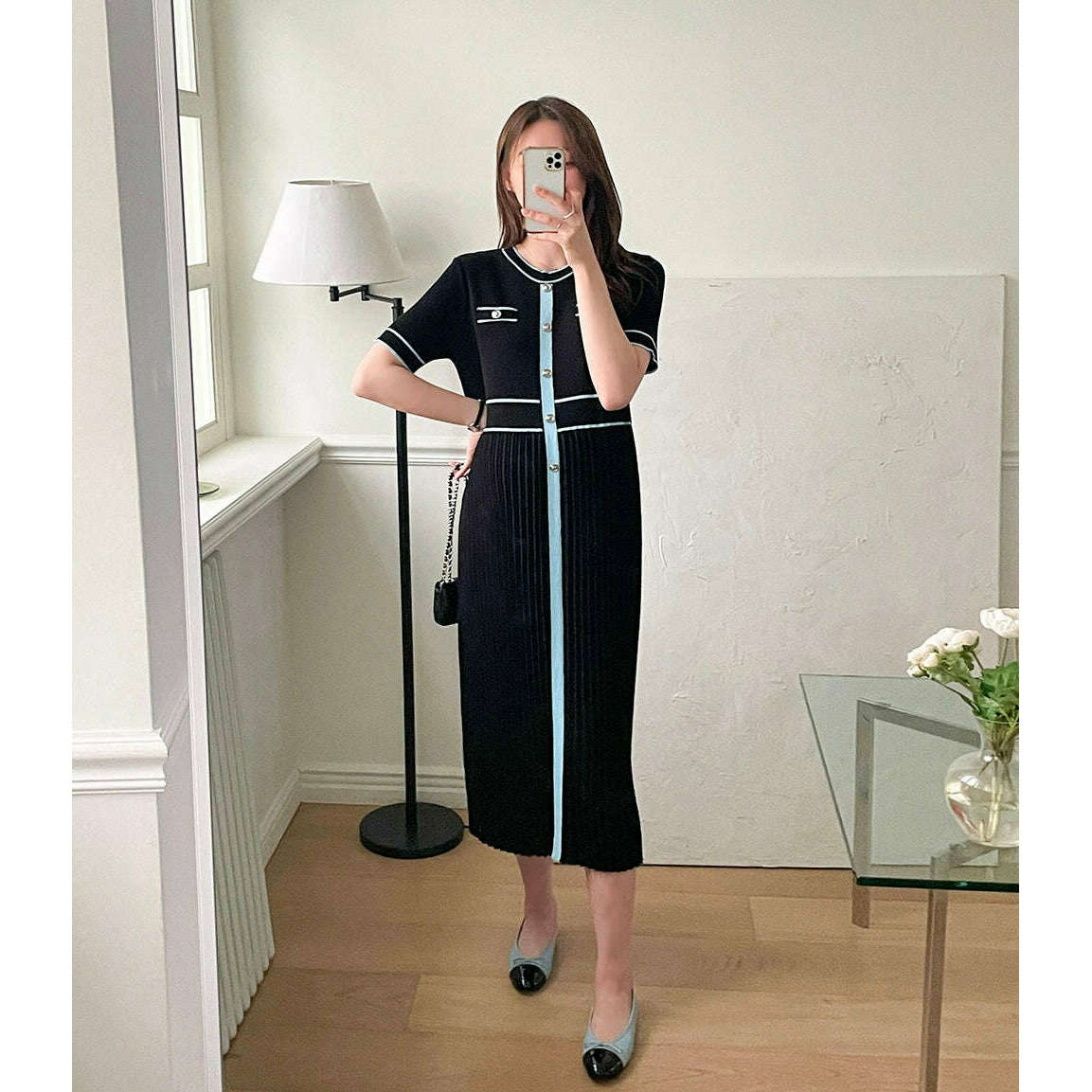 MUMMY.cc:短袖金鈕百褶連身裙