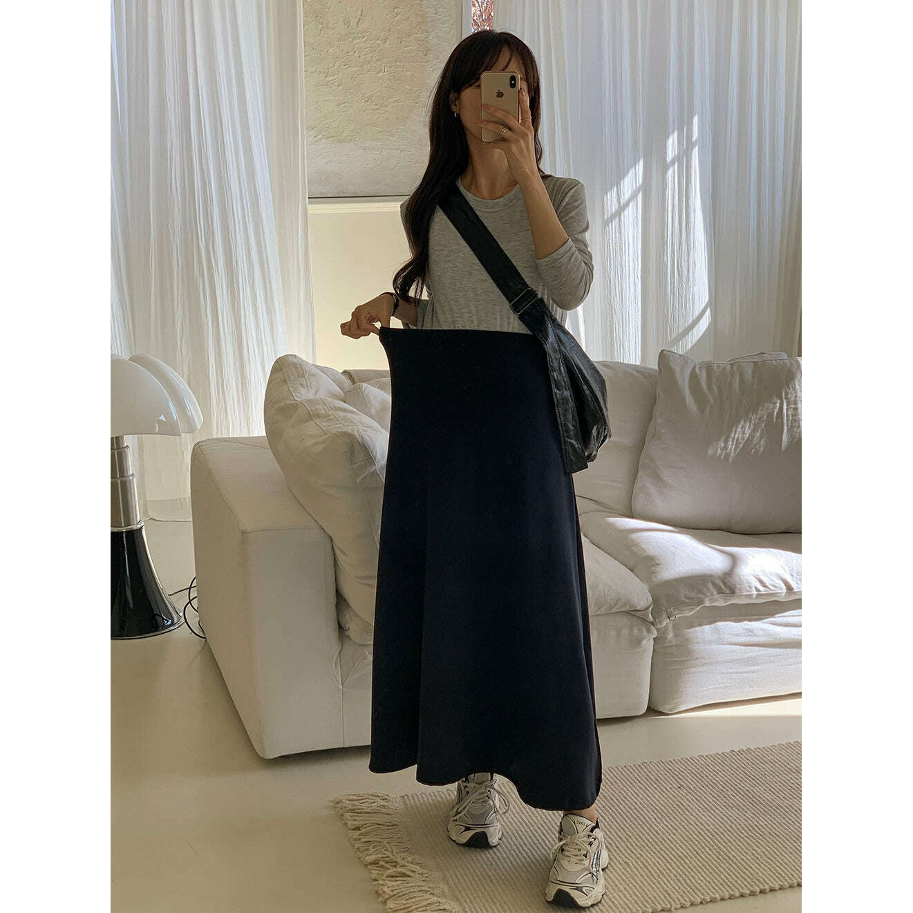 MUMMY.cc:孕婦高腰半截側開叉長裙