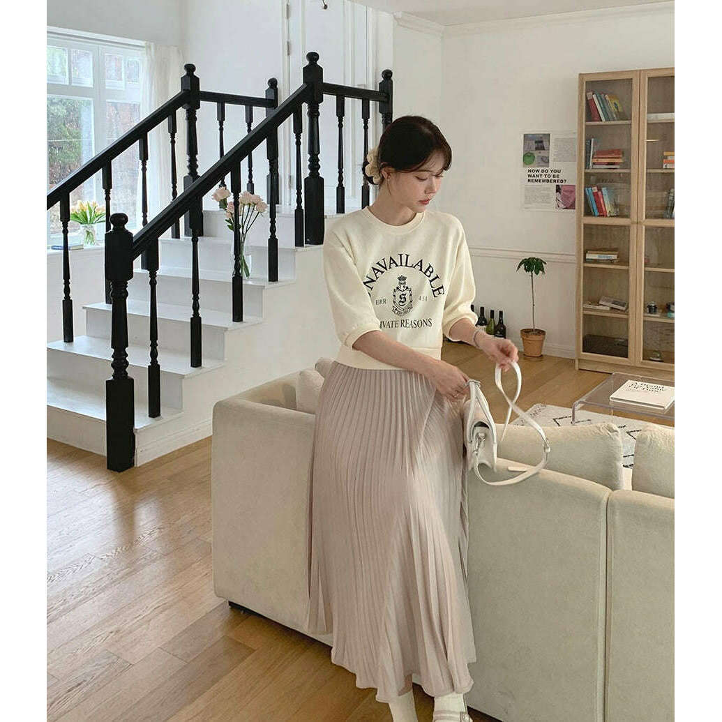 MUMMY.cc:春季新款中袖印花百褶連身裙