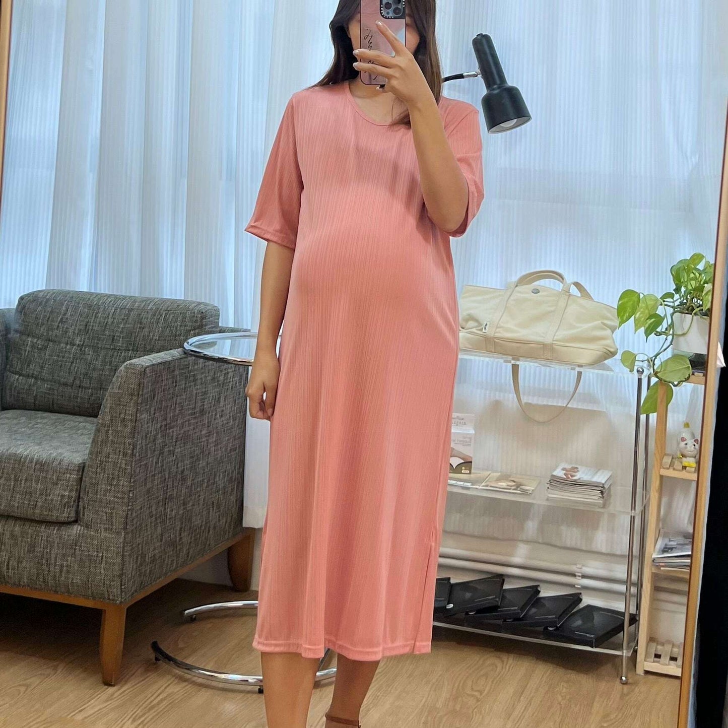 MUMMY.cc:涼爽輕薄坑紋連身裙