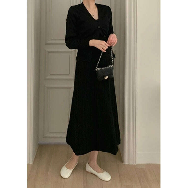 MUMMY.cc:Vanilla sleeveless set ops