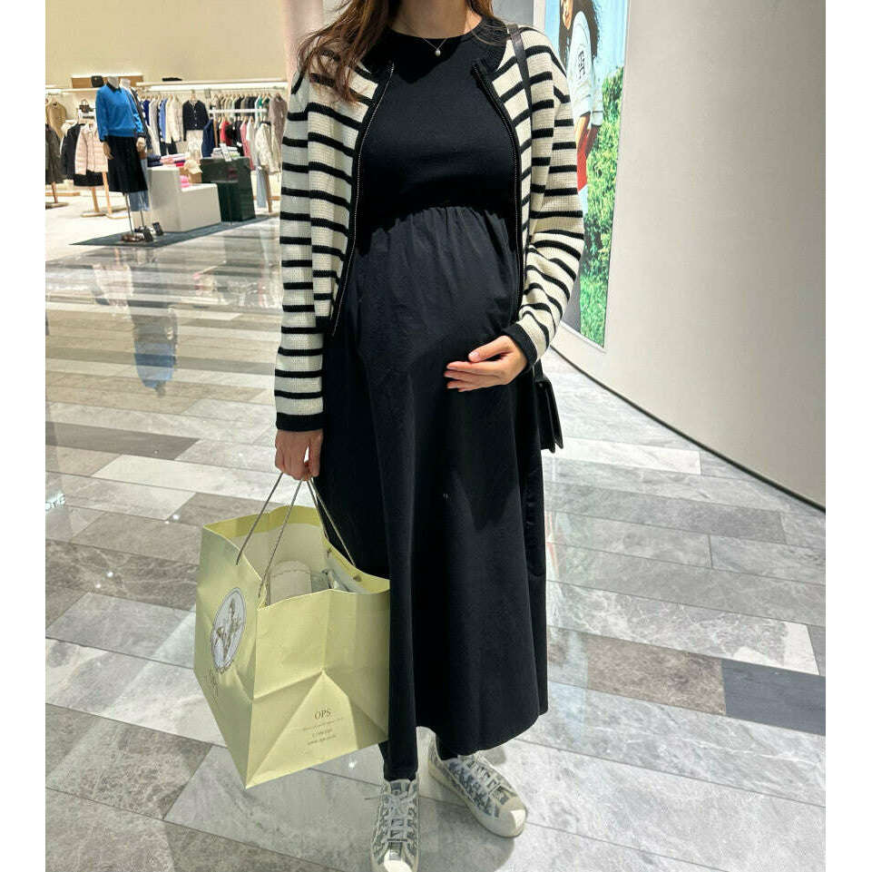 MUMMY.cc:簡約短袖拼接收腰連身裙