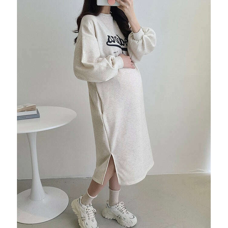MUMMY.cc:舒適簡約燙印內絨衛衣連身裙