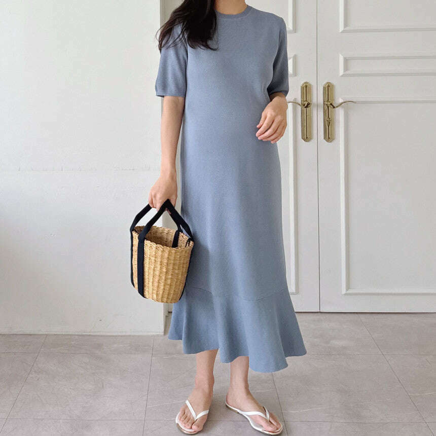 MUMMY.cc:圓領短袖魚尾針織連身裙