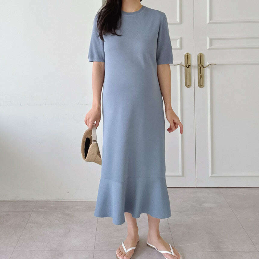 MUMMY.cc:圓領短袖魚尾針織連身裙