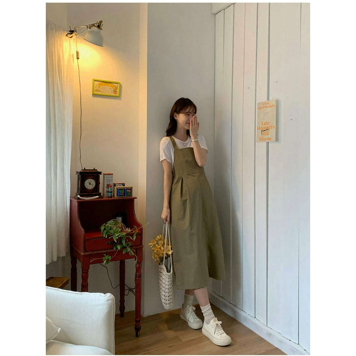 MUMMY.cc:純色吊帶背心連身裙