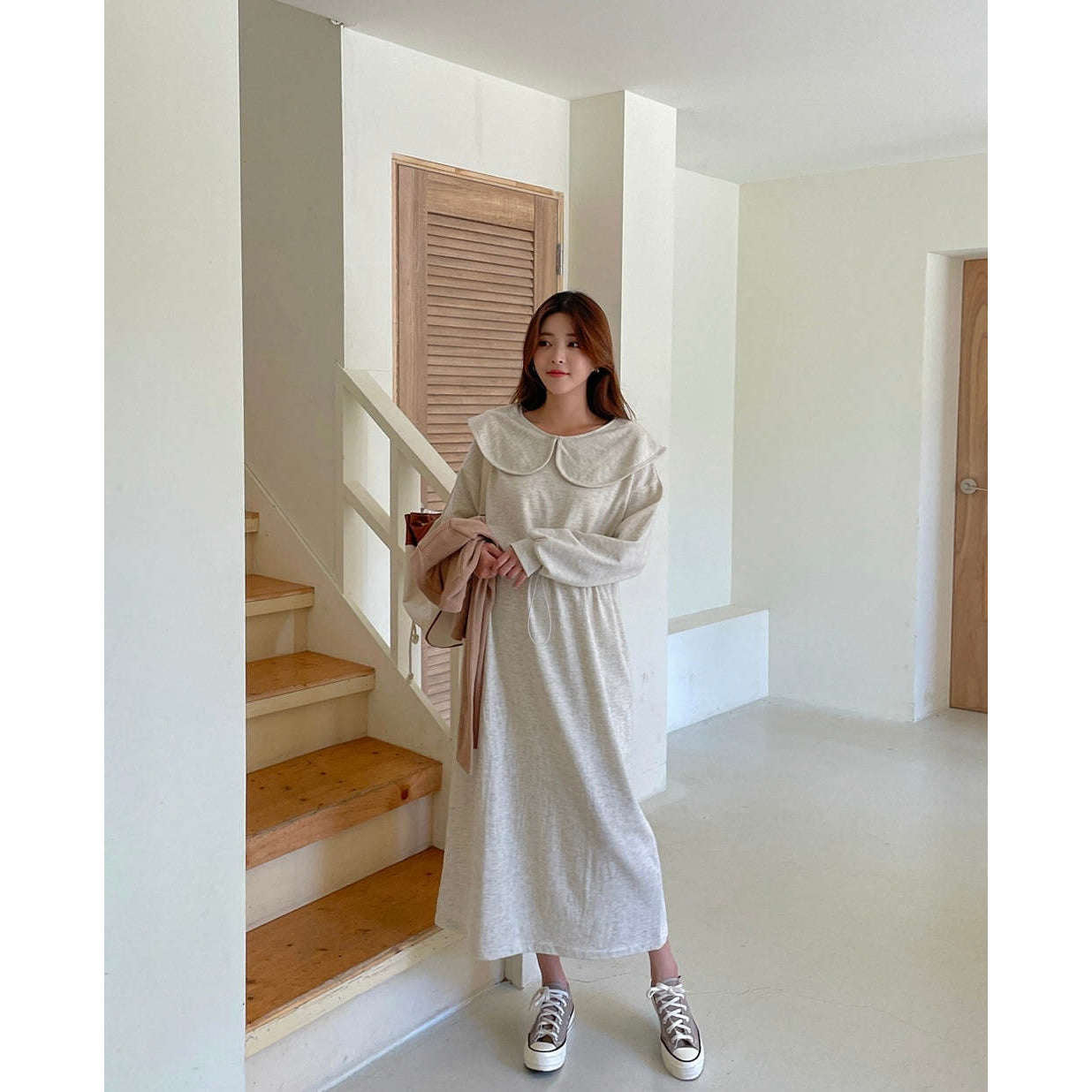 MUMMY.cc:甜美翻領可調節收腰衛衣連身裙