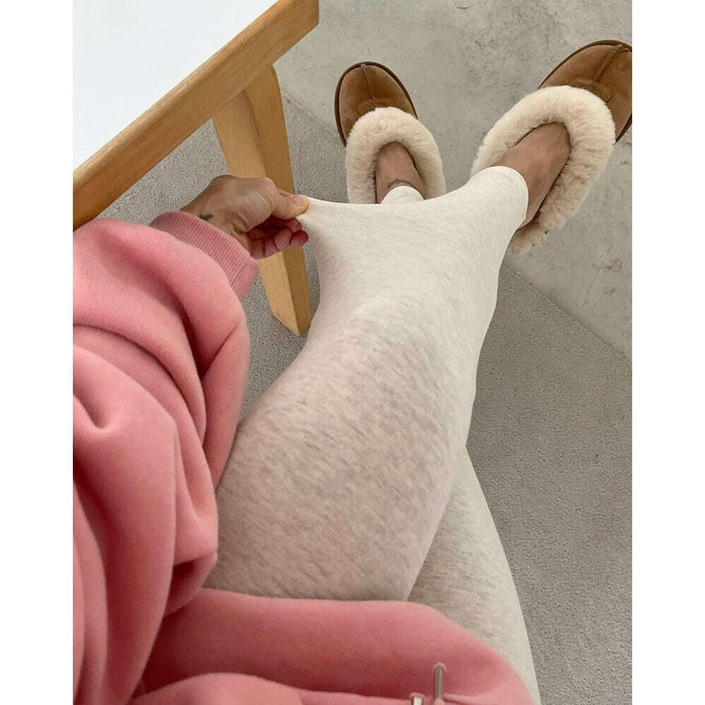 MUMMY.cc:Comfy 1995加絨連帽衛衣
