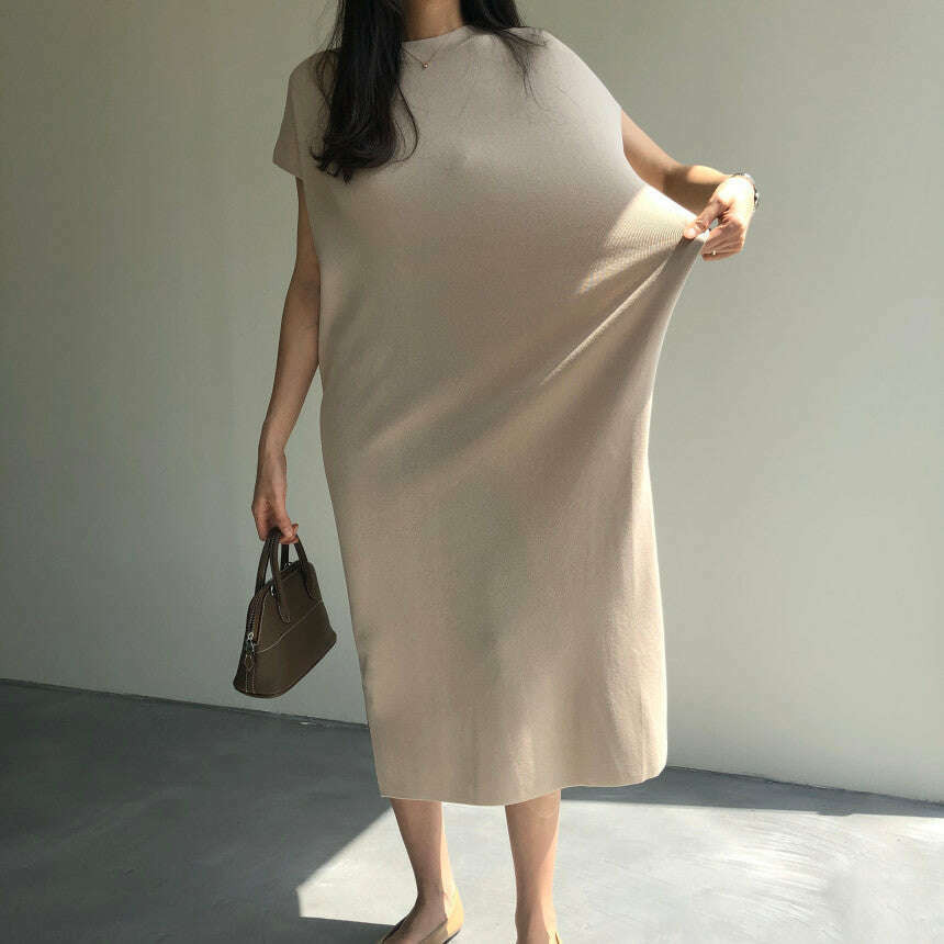 MUMMY.cc:純色圓領夏季針織側開衩連身裙