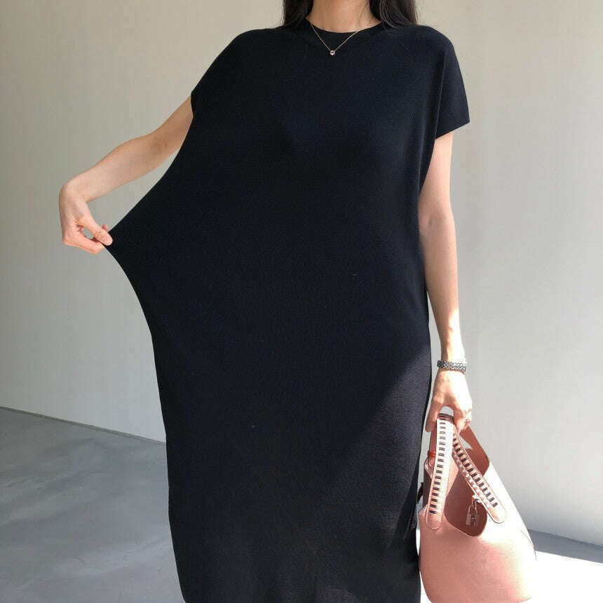 MUMMY.cc:純色圓領夏季針織側開衩連身裙