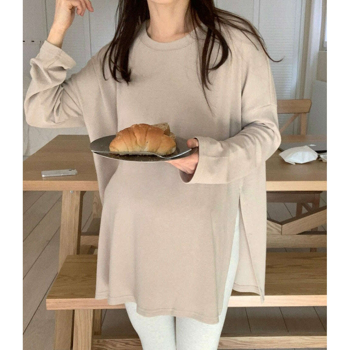 MUMMY.cc:孕婦純色側開叉長袖Tee