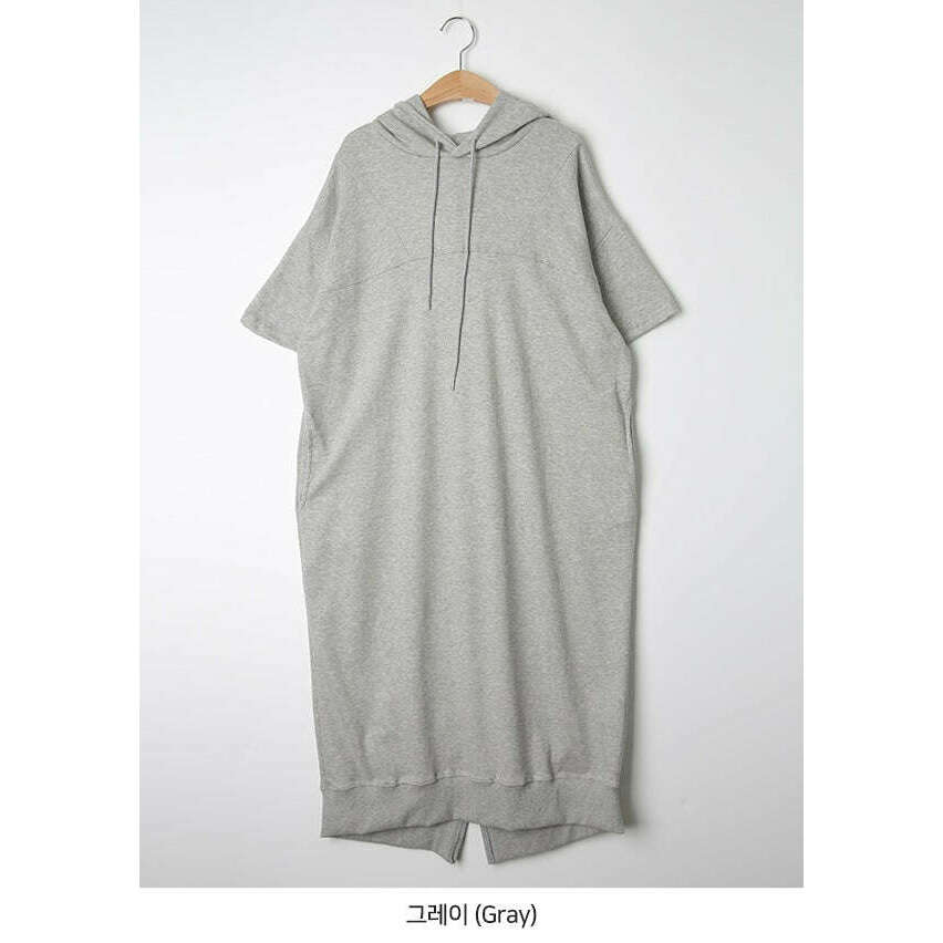 MUMMY.cc:Hood back slit dress