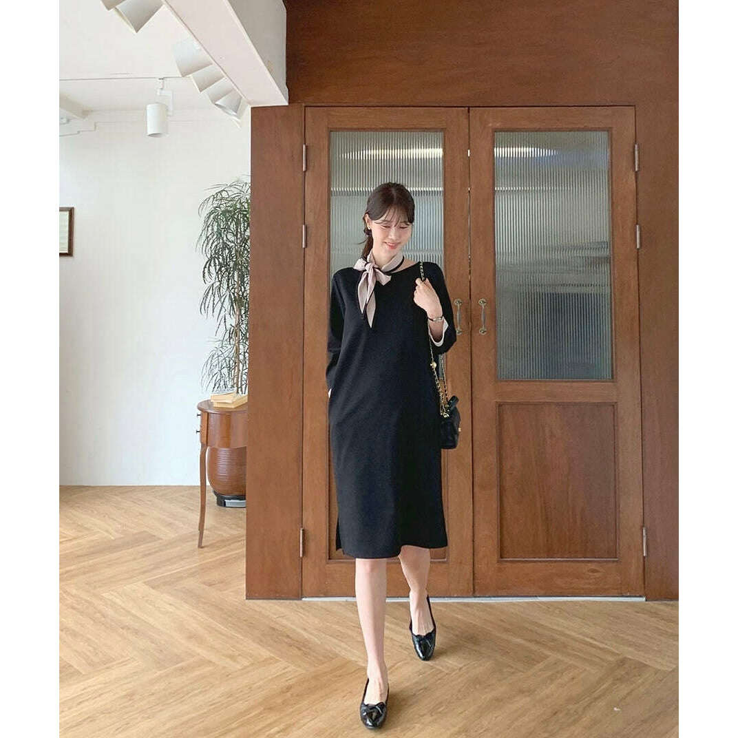 MUMMY.cc:簡約撞色帶方巾連身裙