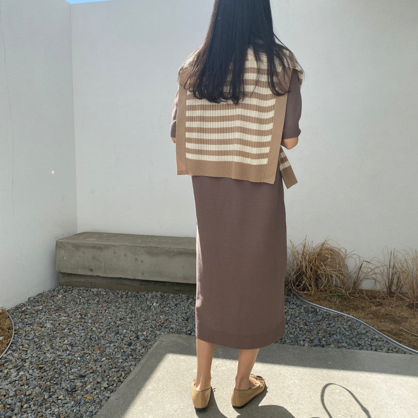 V領針織優雅連身裙