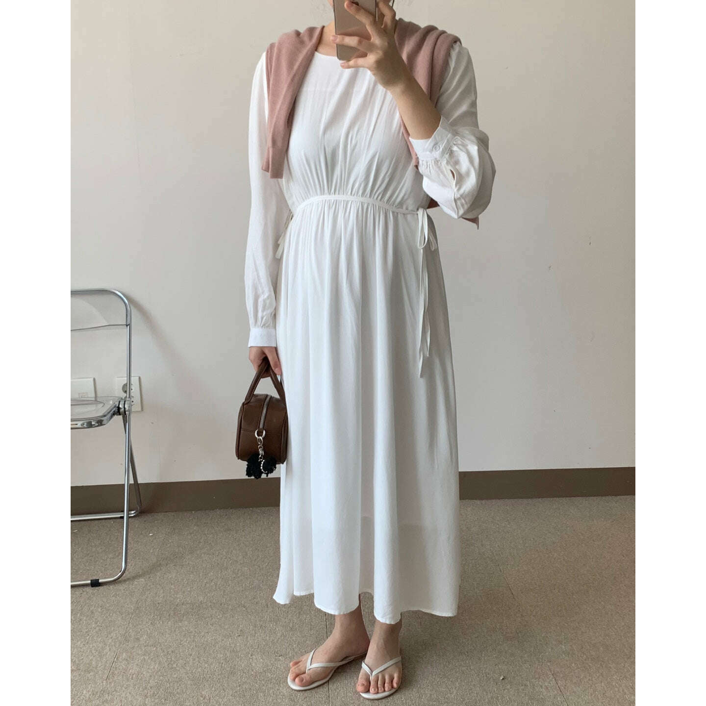 MUMMY.cc:雪紡圓領繫帶柔滑連身裙