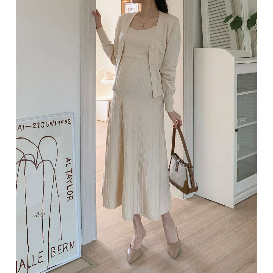 MUMMY.cc:Vanilla sleeveless set ops