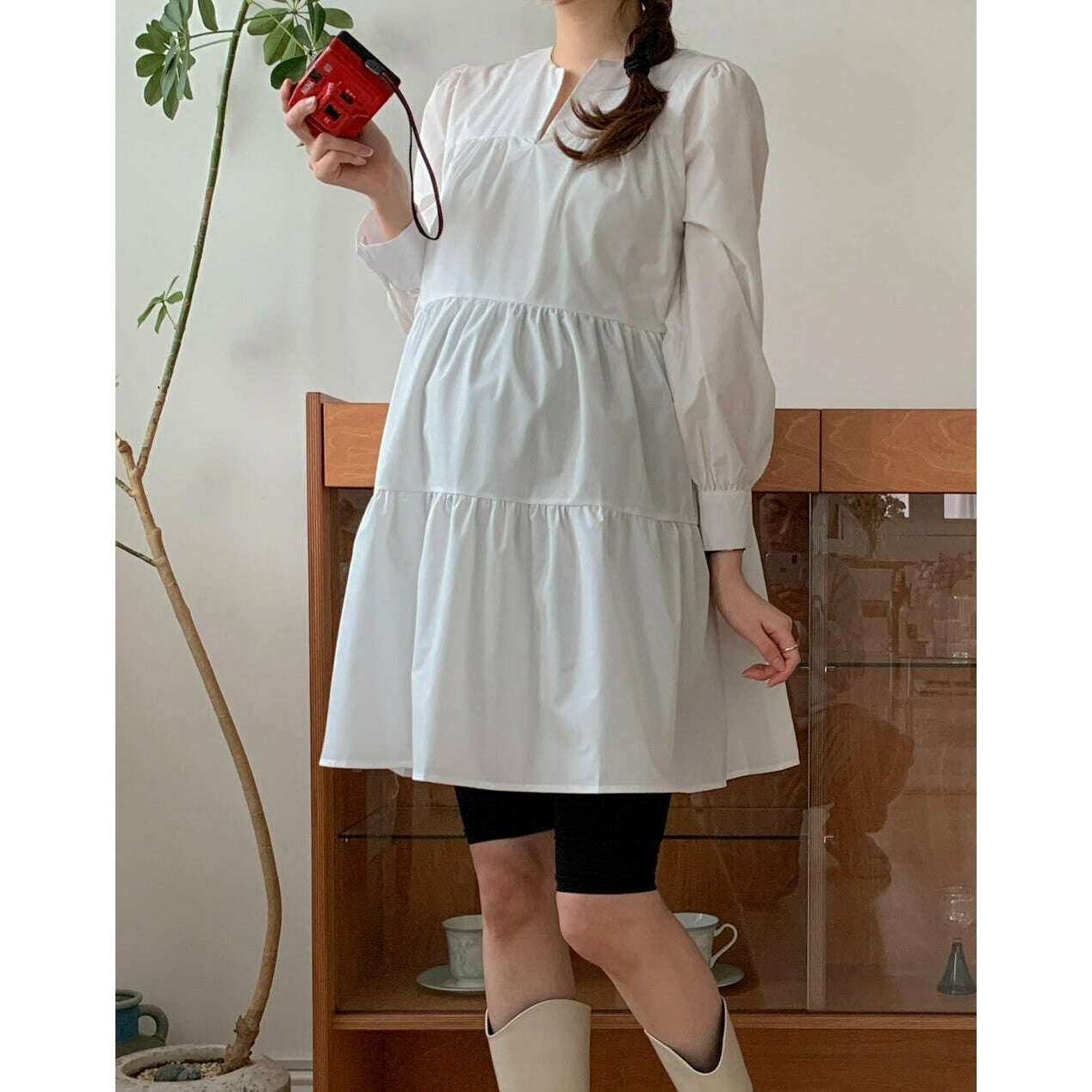 MUMMY.cc:迷你V領cancan連身短裙