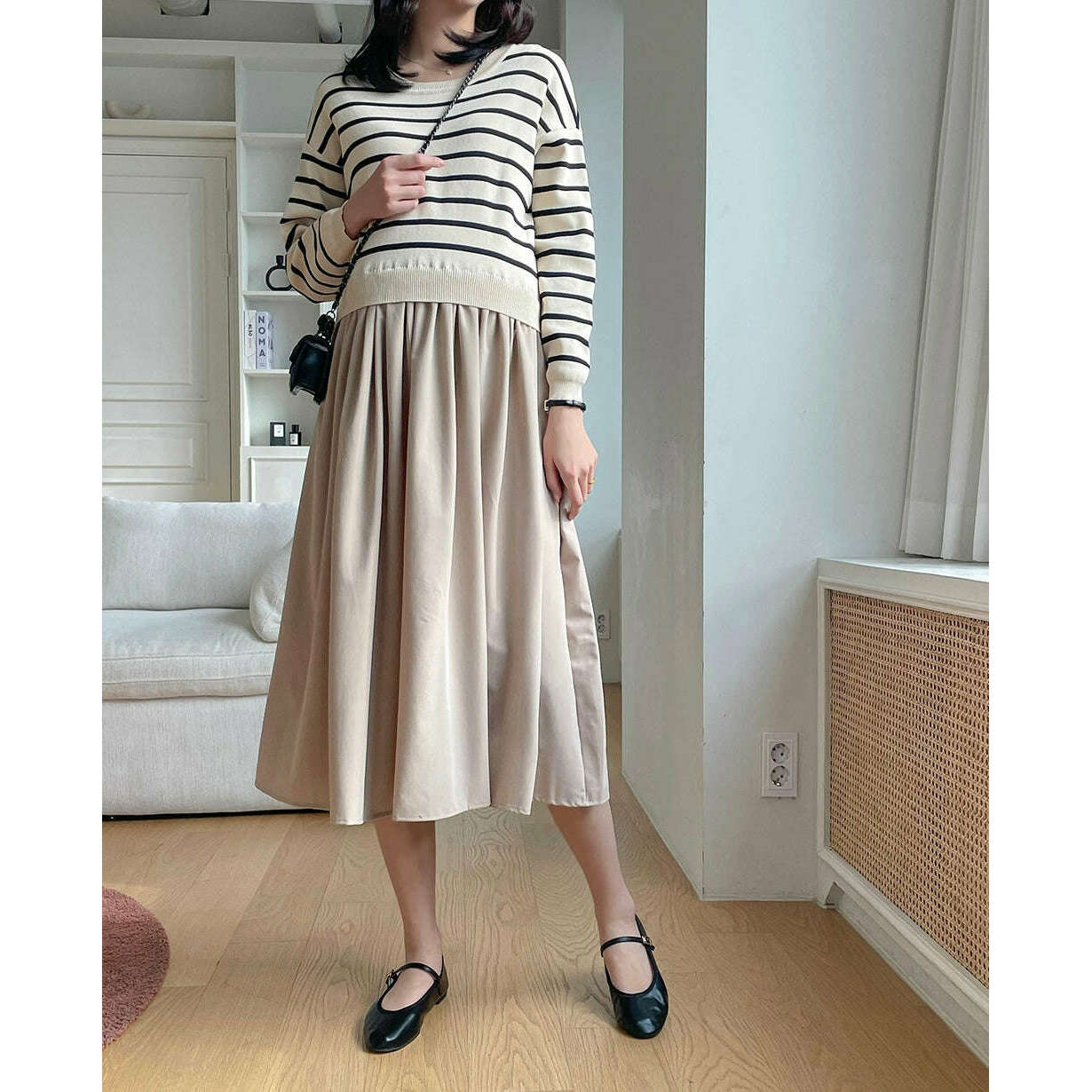 MUMMY.cc:條紋拼接假兩件連身裙