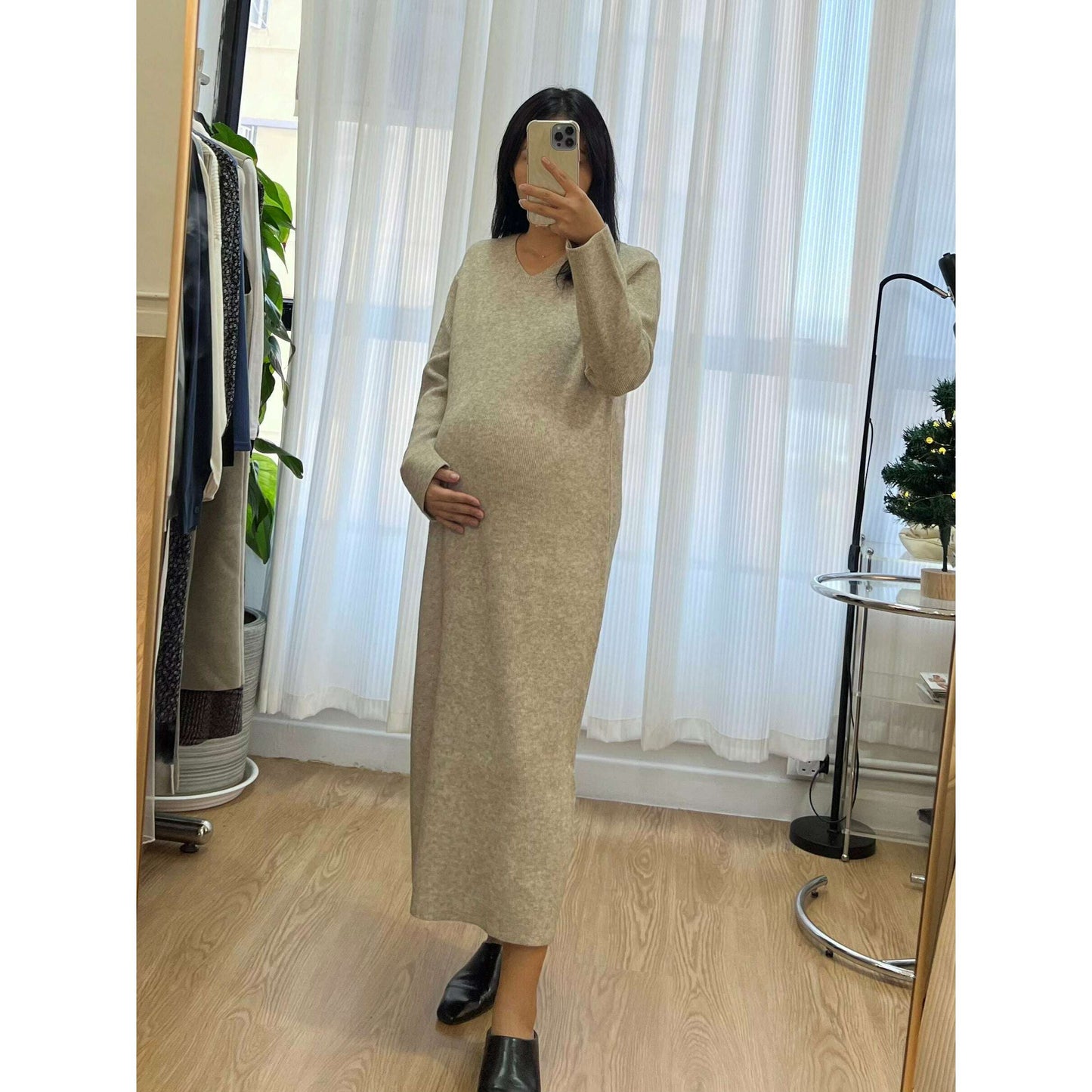 MUMMY.cc:孕婦氣質V領針織秋冬連身裙