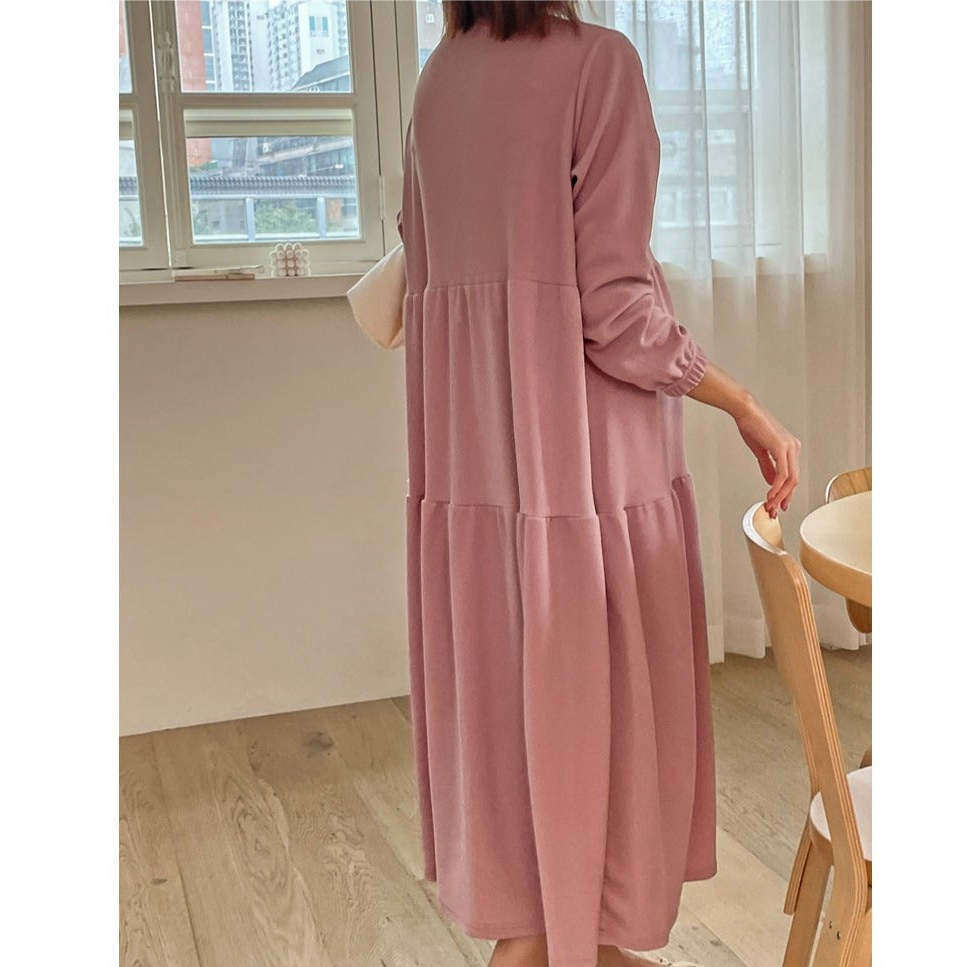 MUMMY.cc:Maxi long sleeve layered dress