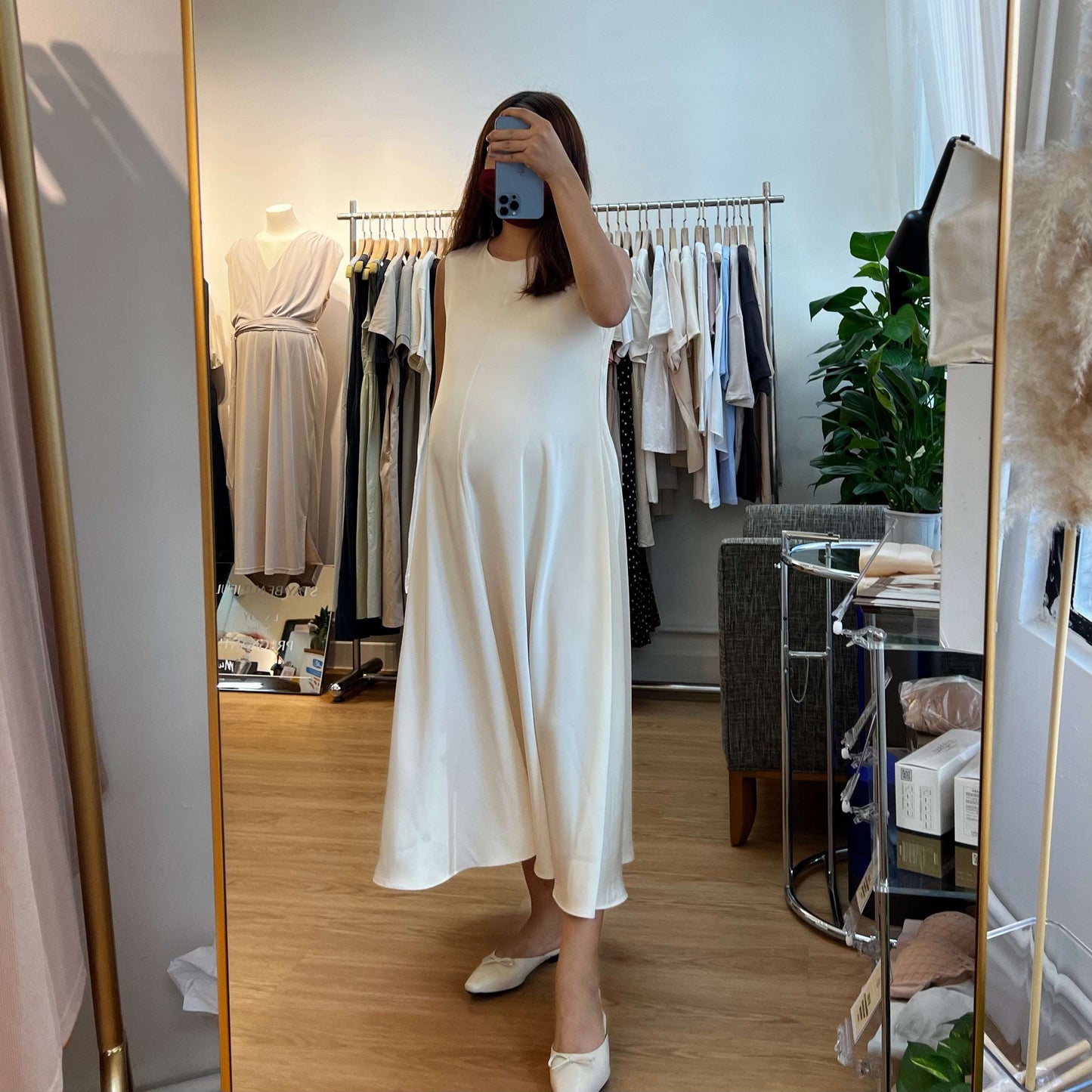 MUMMY.cc:絲質柔滑背心傘裝裙