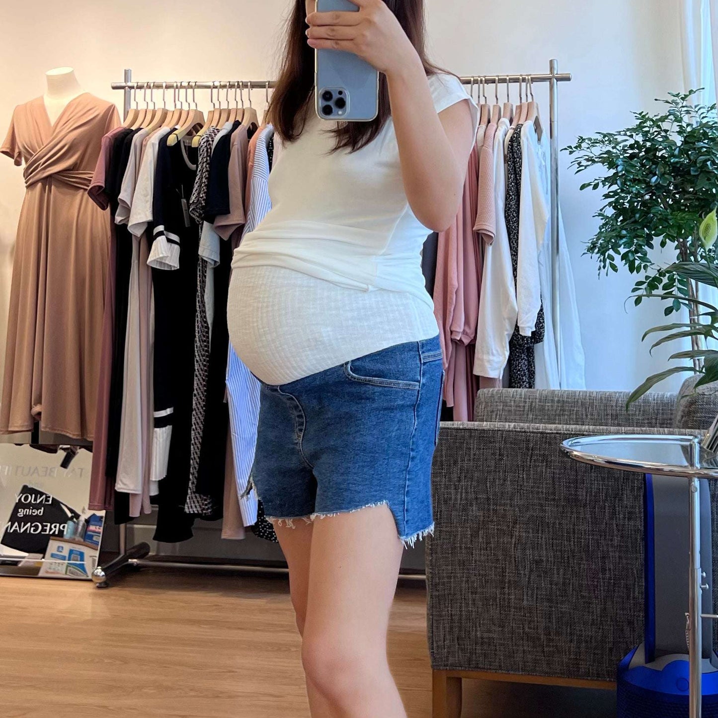 孕婦不規則剪裁短牛仔褲