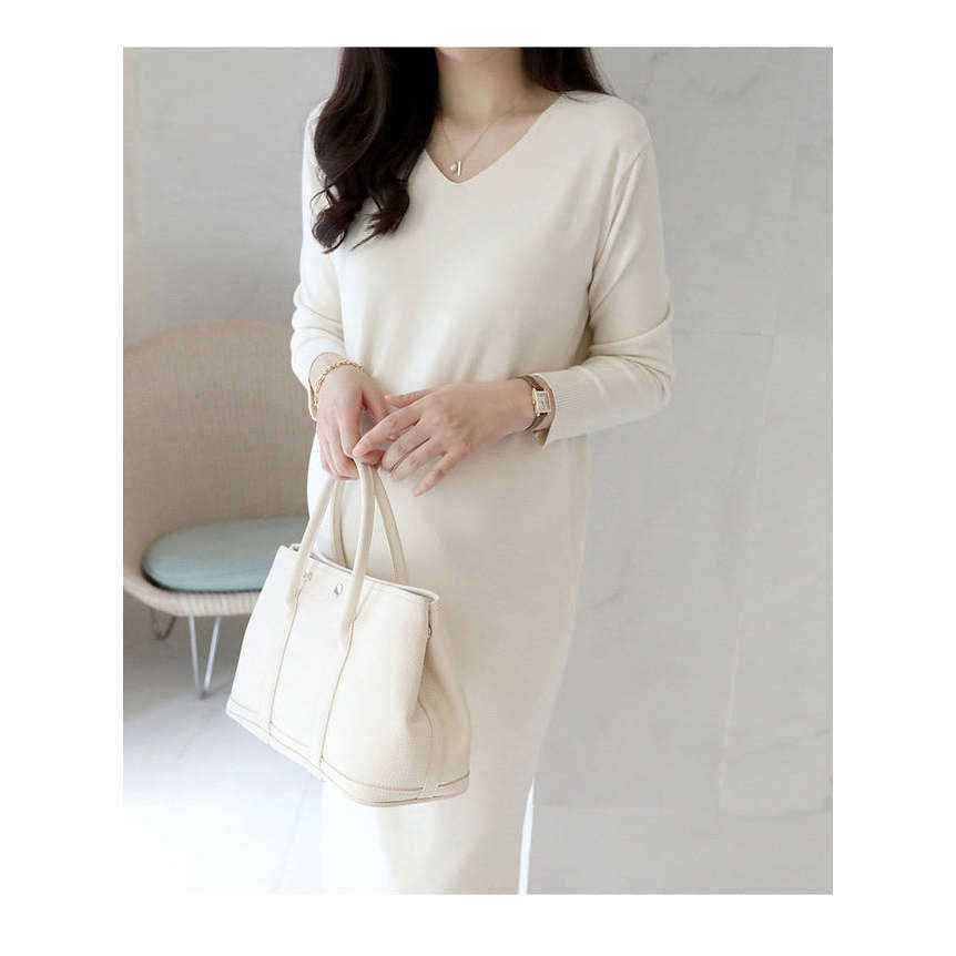 MUMMY.cc:Stella soft v-neck knit ops