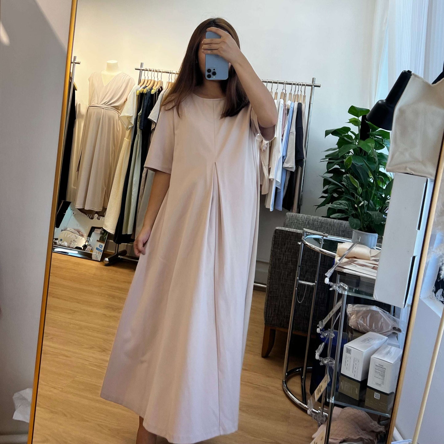 MUMMY.cc:短袖中褶大A字孕婦連身裙