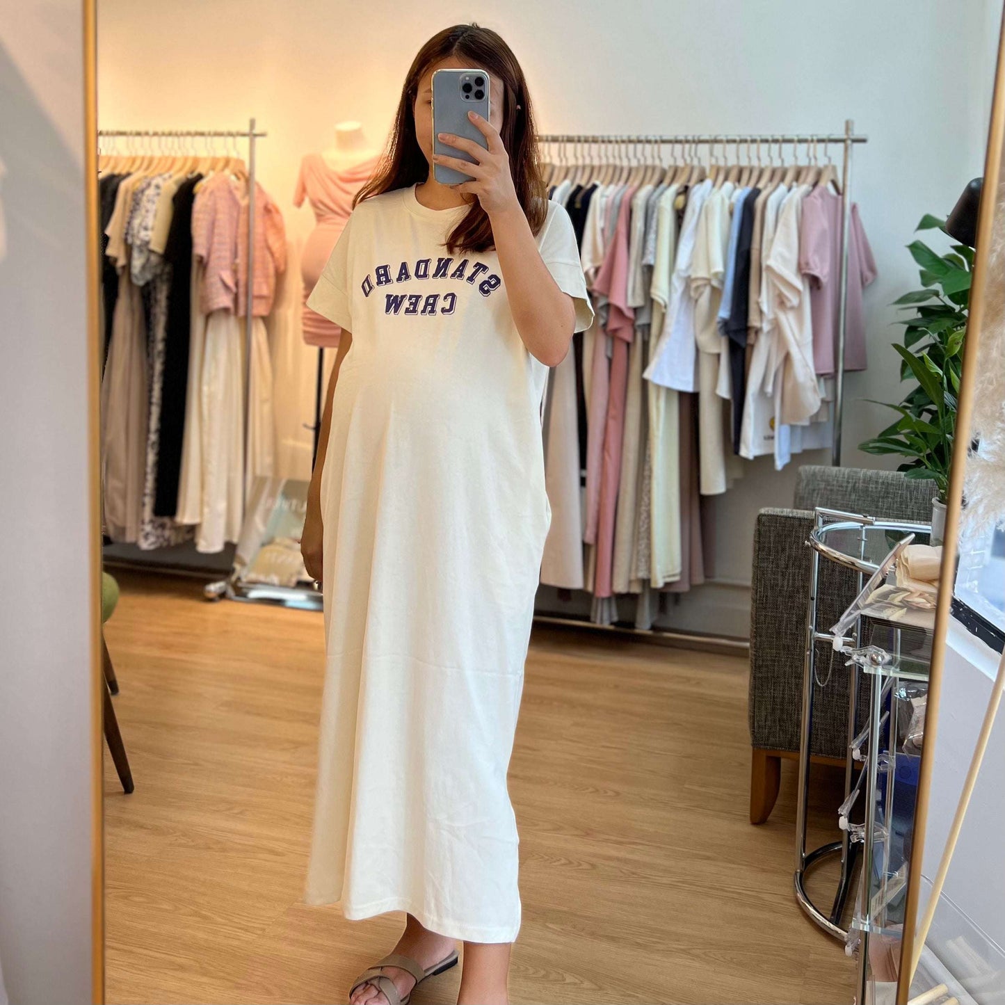 MUMMY.cc:短袖日常柔軟英文字母連身裙