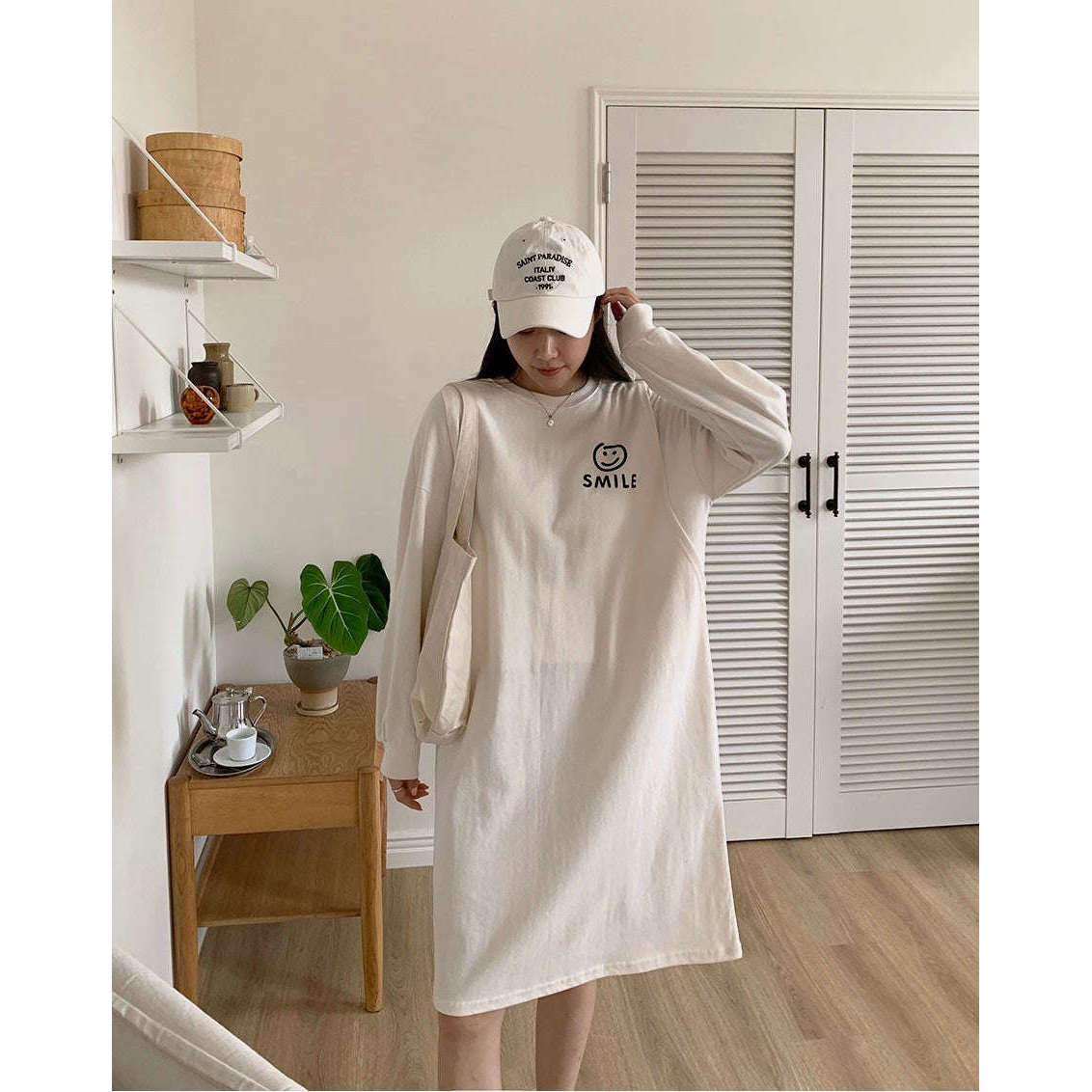 MUMMY.cc:長袖側開哺乳印圖連身裙