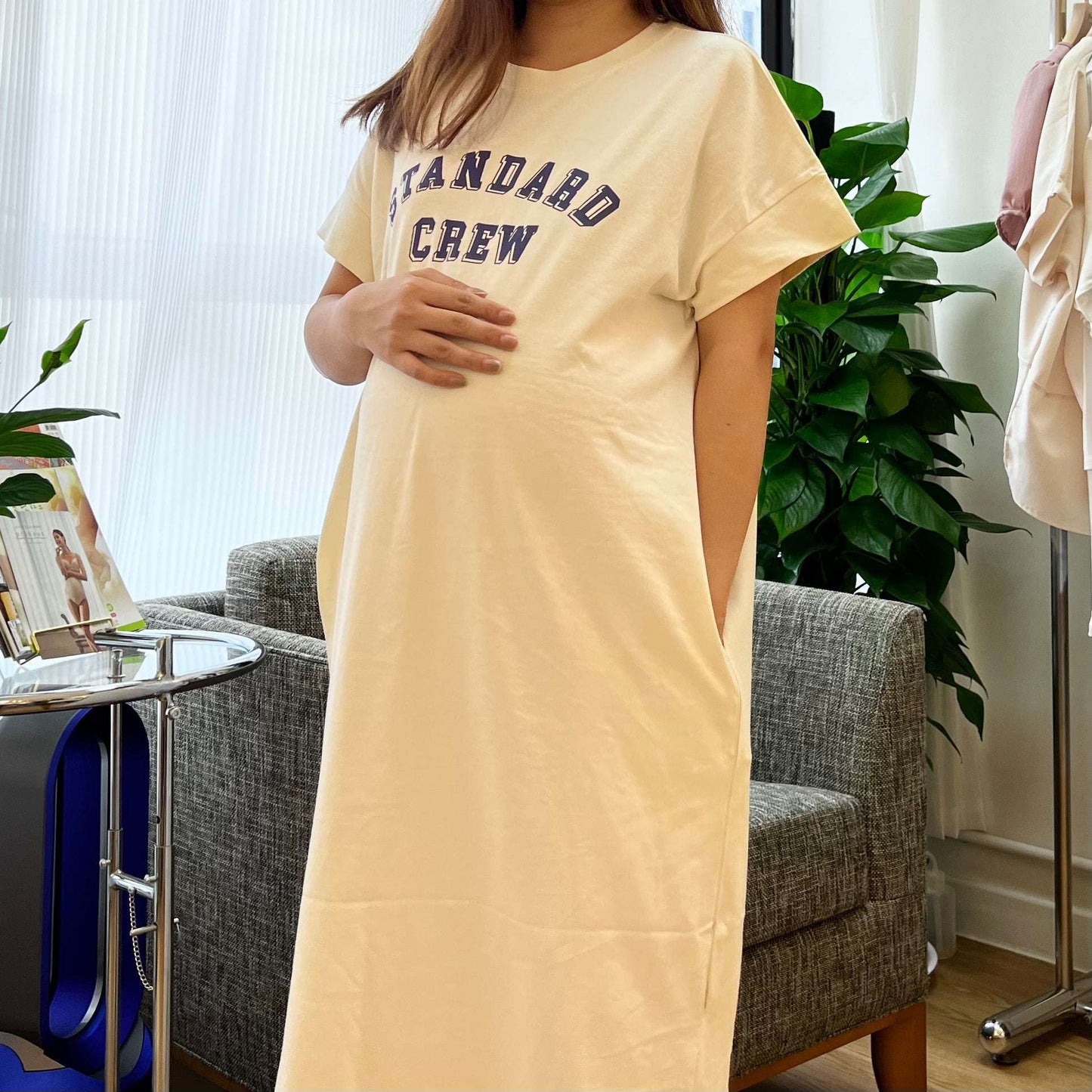 MUMMY.cc:短袖日常柔軟英文字母連身裙