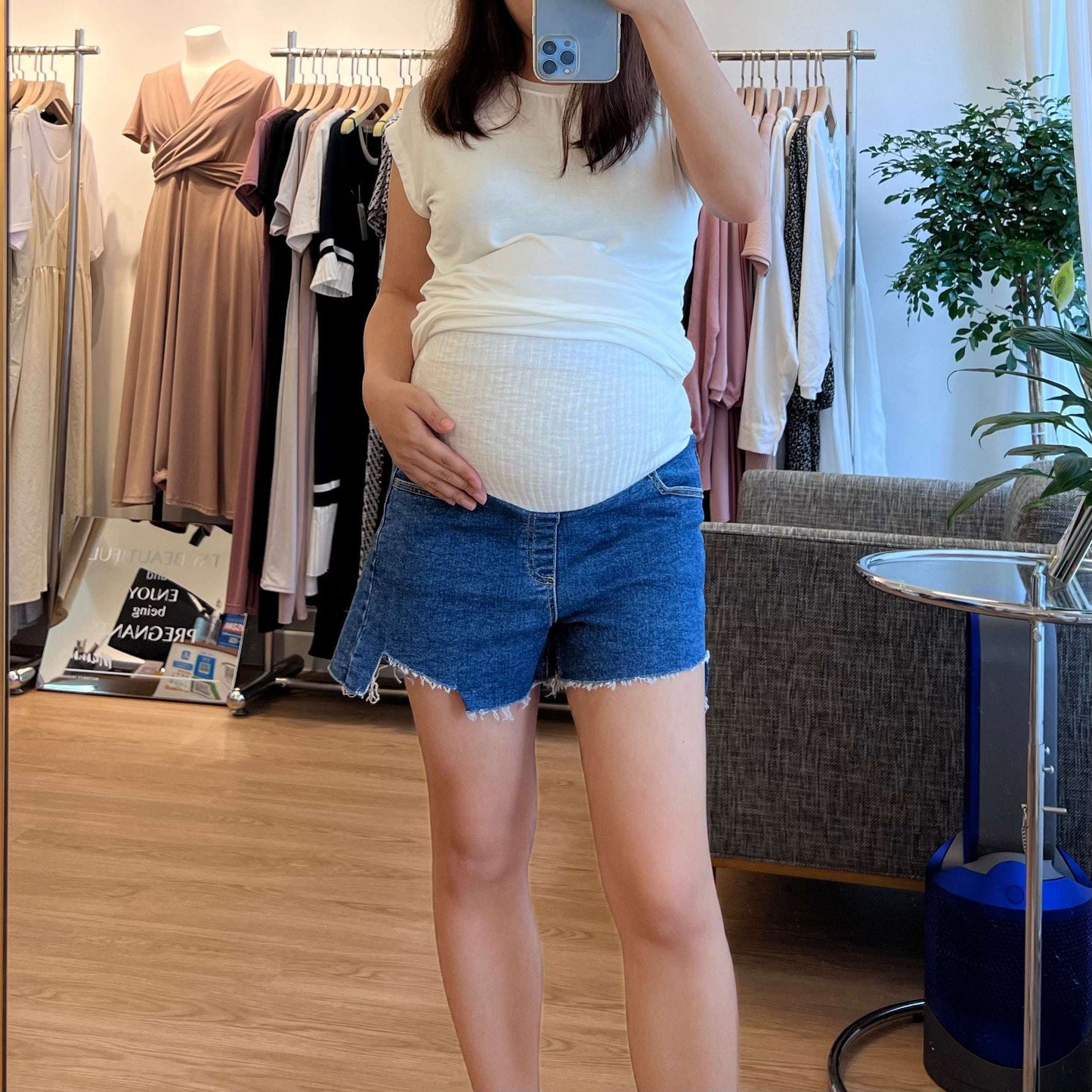 孕婦不規則剪裁短牛仔褲