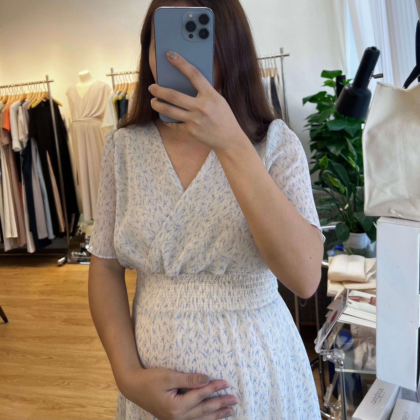 MUMMY.cc:韓國碎花浪漫收腰連身裙