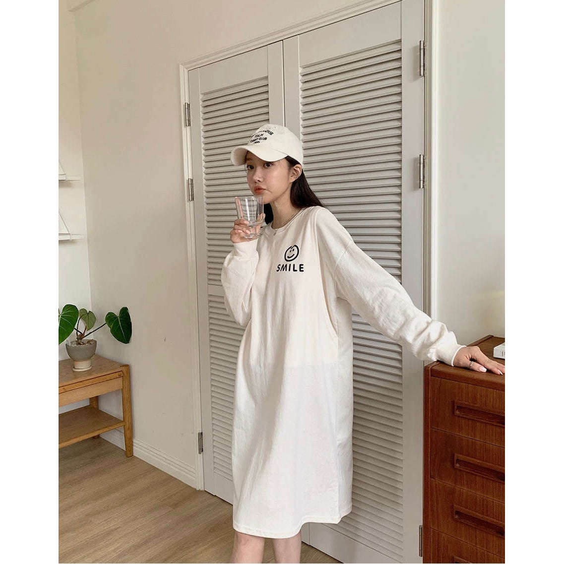 MUMMY.cc:長袖側開哺乳印圖連身裙