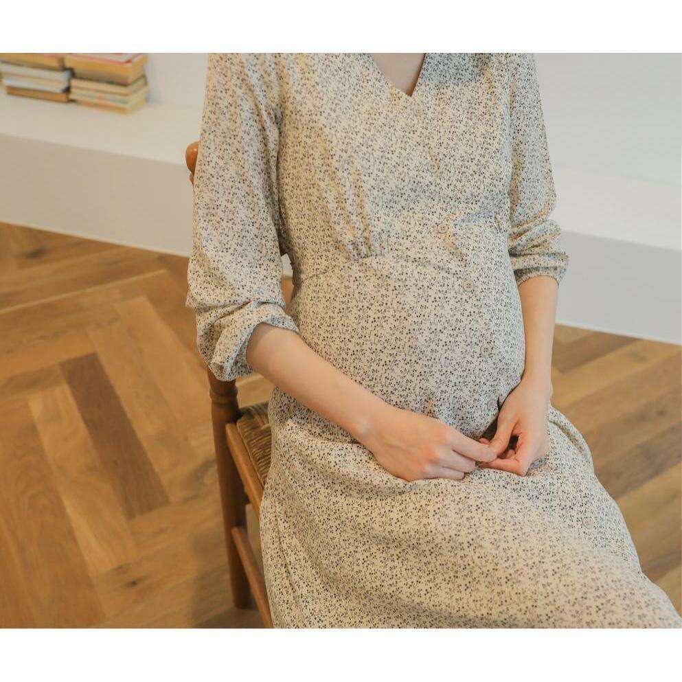MUMMY.cc:小碎花哺乳長袖綁帶連身裙