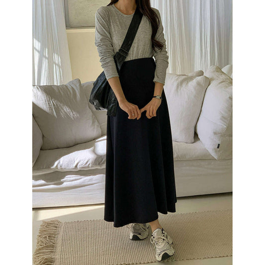 MUMMY.cc:孕婦高腰半截側開叉長裙