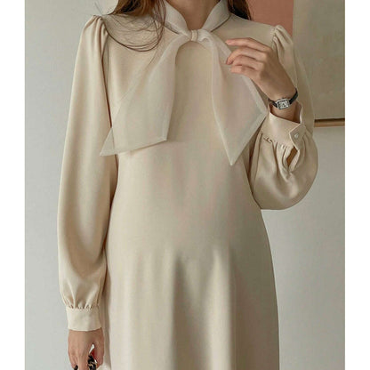 MUMMY.cc:高貴氣質絲巾領結連身裙