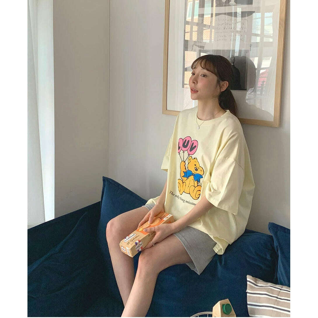 MUMMY.cc:Balloon bear box tee