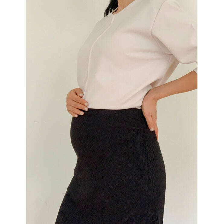 MUMMY.cc:孕婦舒適高腰單開衩半截裙