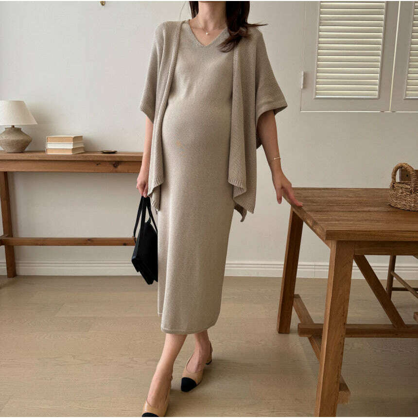 MUMMY.cc:修身V領針織連身裙套裝