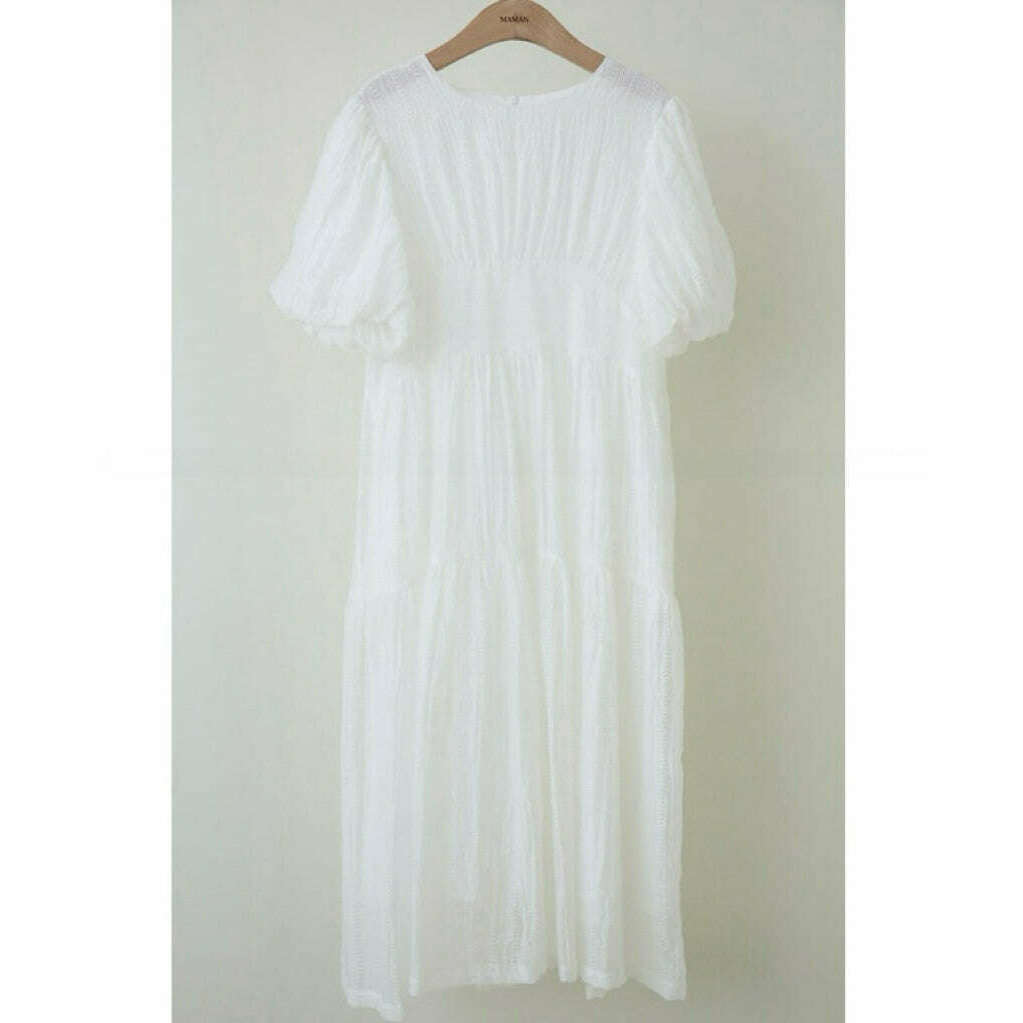 MUMMY.cc:雪紡鏤空泡袖綁帶連身裙