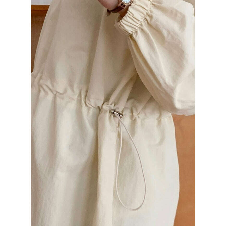 MUMMY.cc:迷你尼龍圓領抽繩簡約連身裙