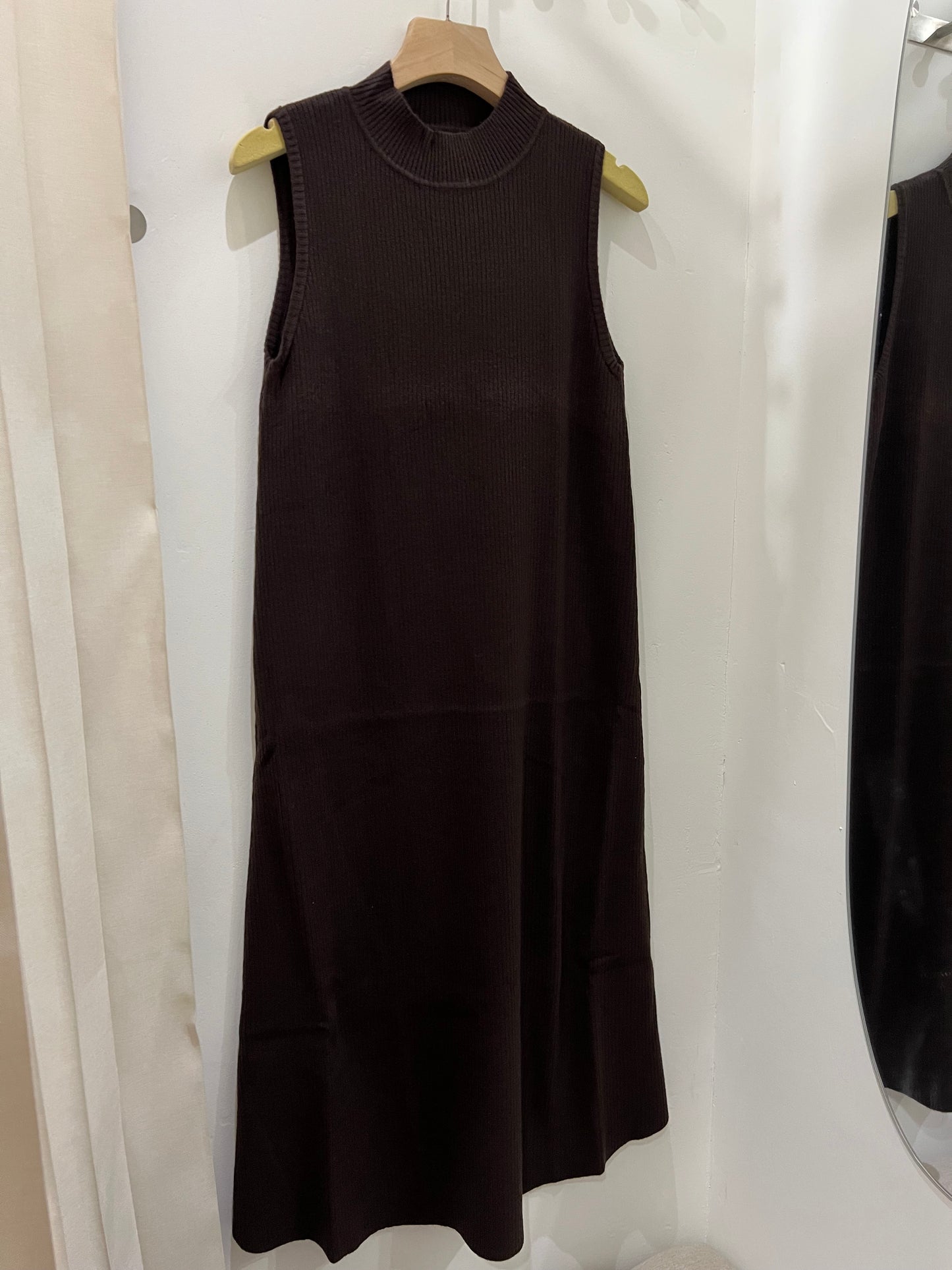 高領背心針織連身裙