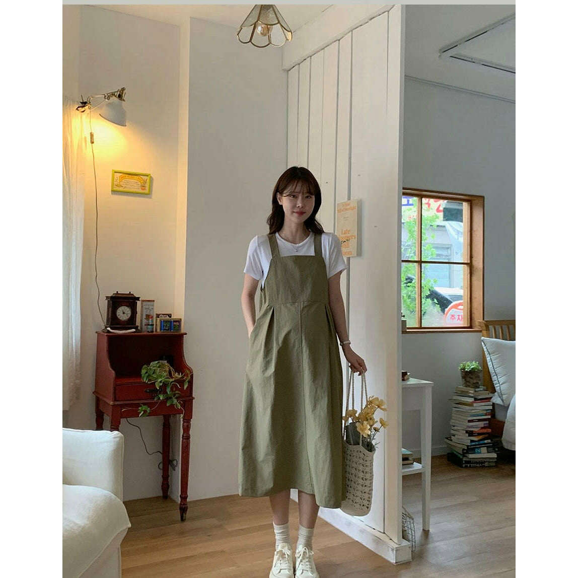 MUMMY.cc:純色吊帶背心連身裙