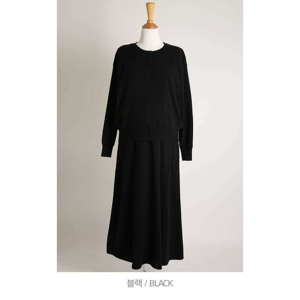 hjs021001008972_000_01