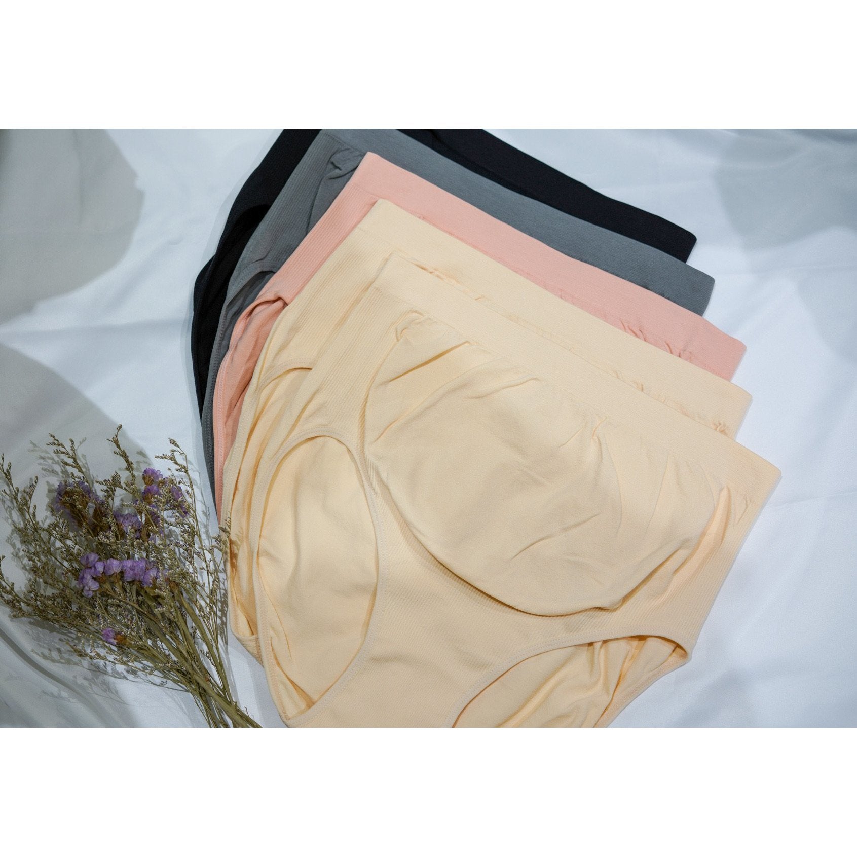韓國MISSTEE孕婦無縫舒適高腰內褲（5pcs）